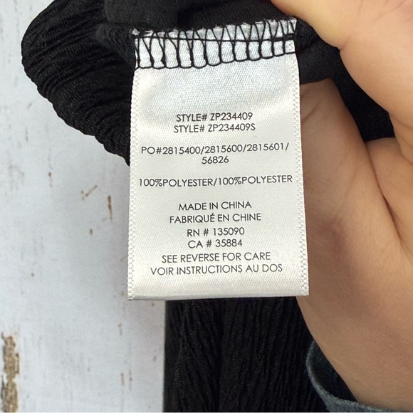 Z Supply, Black Crepe Wide Leg Lined Pants. Size Small. Excellent condition! - Picture 5 of 6